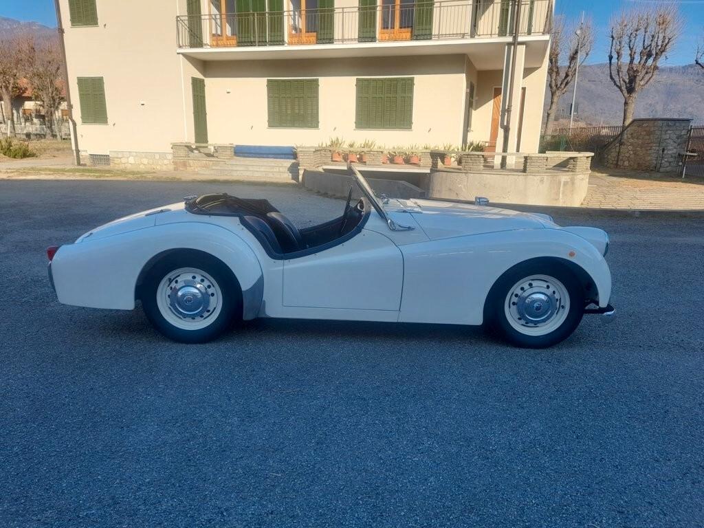 Triumph TR2 LONG DOOR