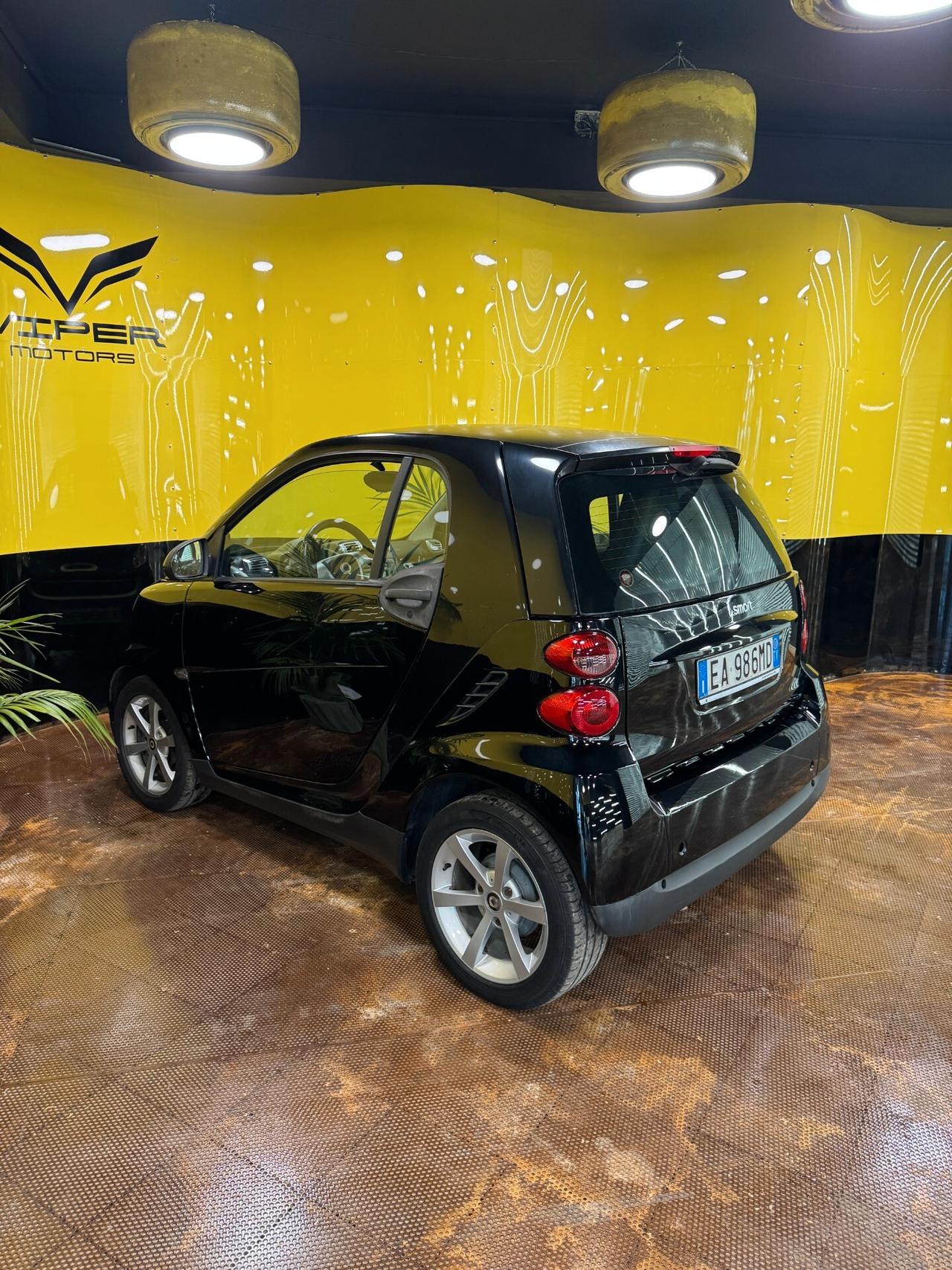 Smart ForTwo 1000 62 kW coupé pulse