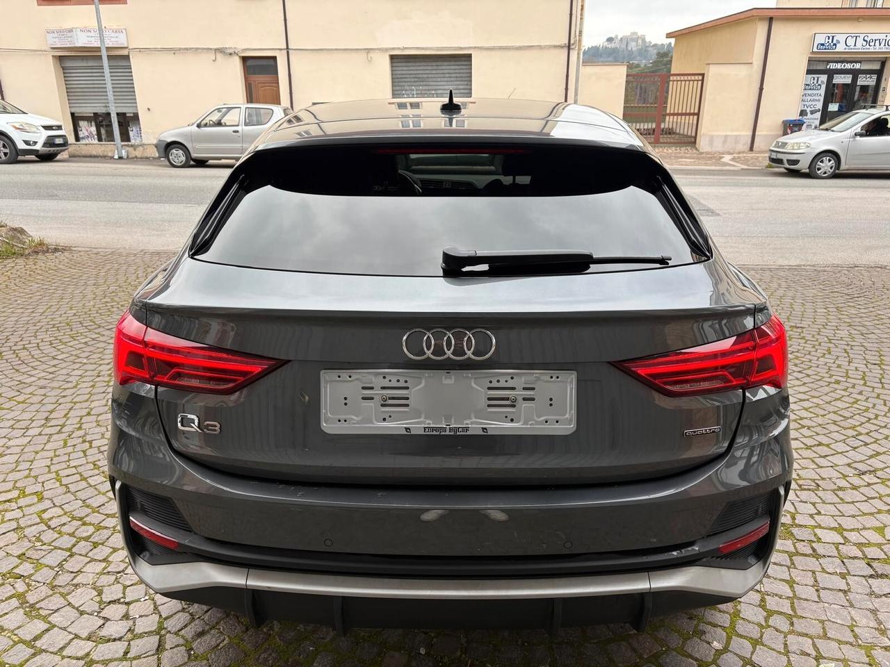 Audi Q3 SPB 40 TDI quattro S tronic line edition