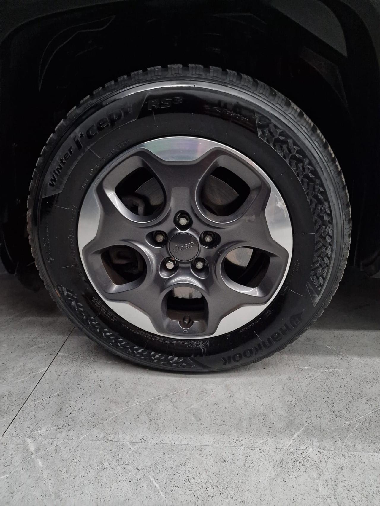 Jeep Renegade 1.6 Mjt 120 CV Longitude