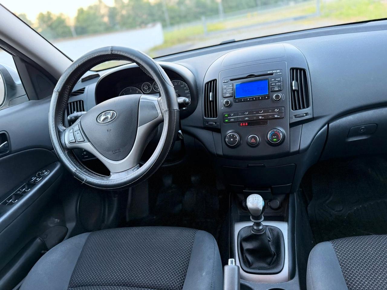 Hyundai i30 SW 1.6 CRDi 90cv Neopatentati