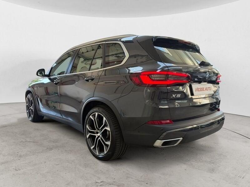 BMW X5 xDrive 45e Business autom.