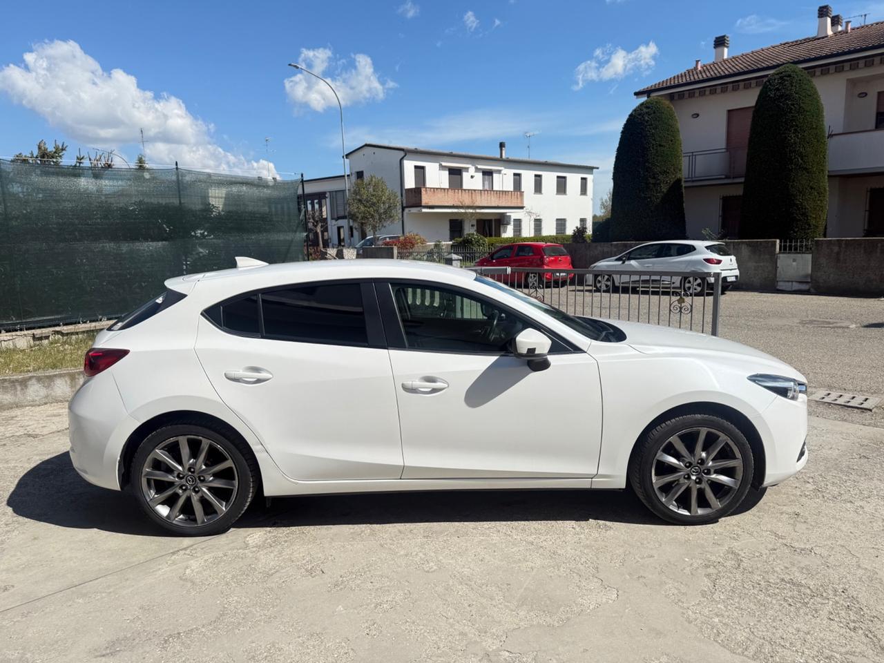 Mazda 3 1.5 Skyactiv-Diesel Euro 6B 11/2017 FULL