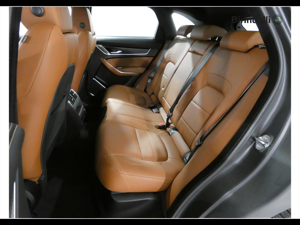 JAGUAR F-Pace (X761) - F-Pace 2.0 250 CV AWD aut. R-Dynamic SE