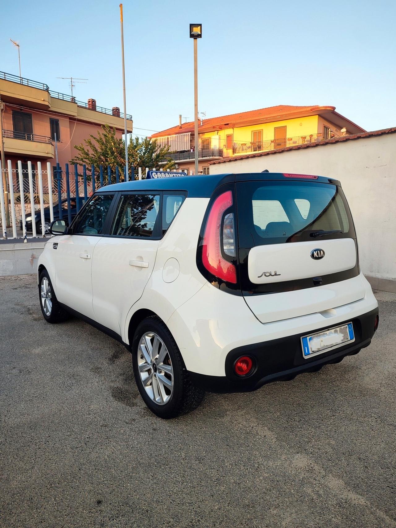 Kia Soul 1.6 GDi Youcon 73.000km