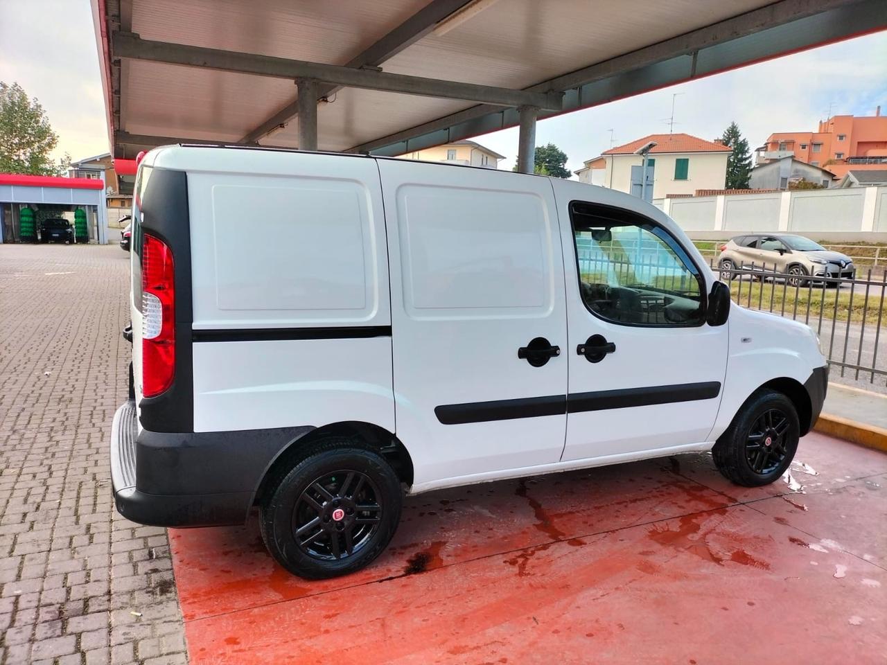 Fiat Doblo Doblò 1.6 16V Natural Power *SOLO 35500 KM*