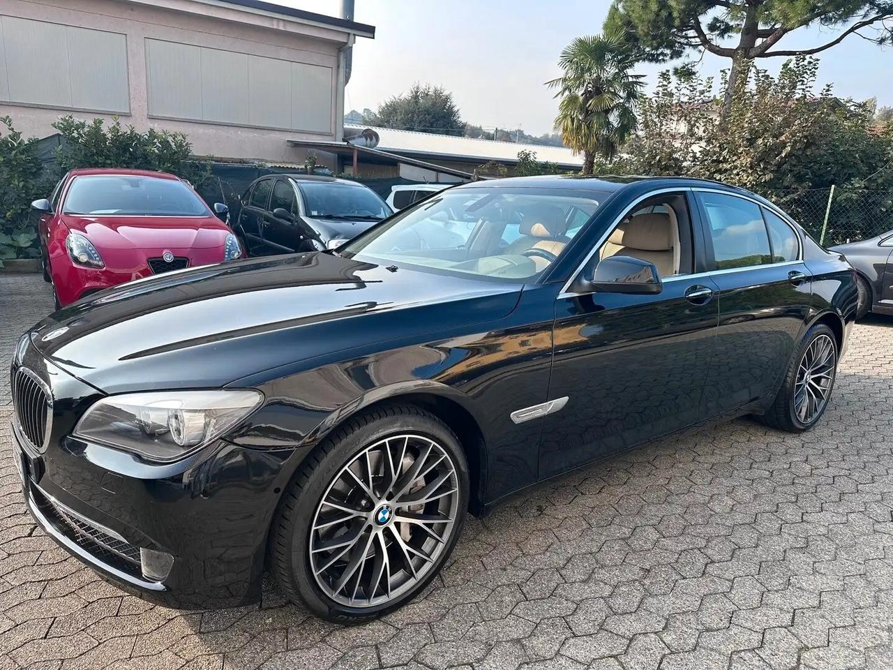 Bmw 750 750Li Futura