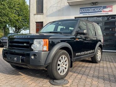 Land Rover Discovery 3 4.4 V8 HSE (VEICOLO SOLO PER COMMERCIANTI)