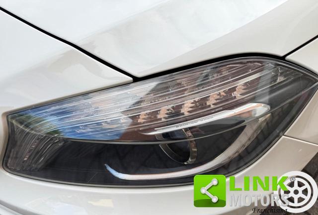 MERCEDES-BENZ A 180 CDI Premium AMG