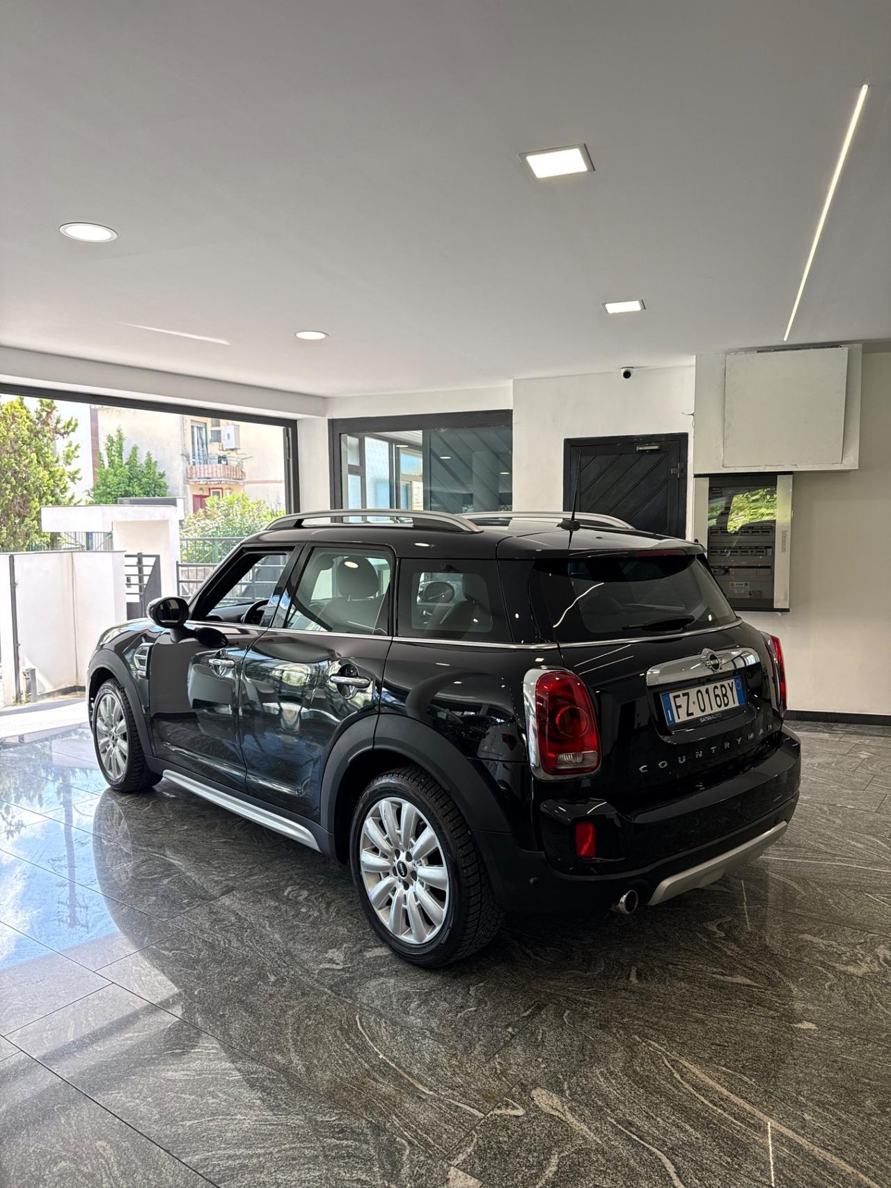 Mini Cooper D Countryman 1.5 One Business Automatica