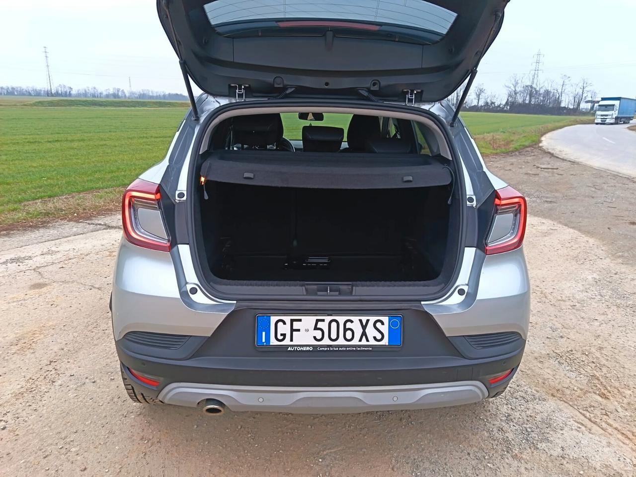 Renault Captur Mild Hybrid 140 CV RS Line