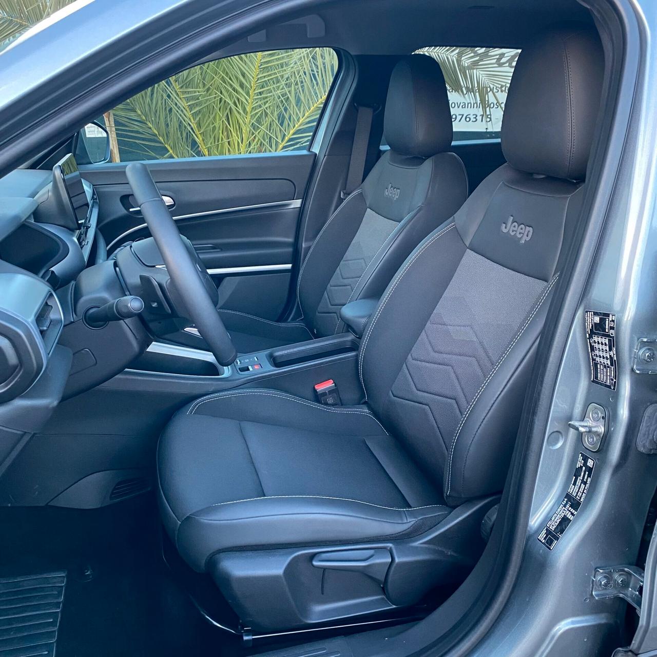 Jeep Avenger 1.2 Turbo 100 CV MHEV Summit