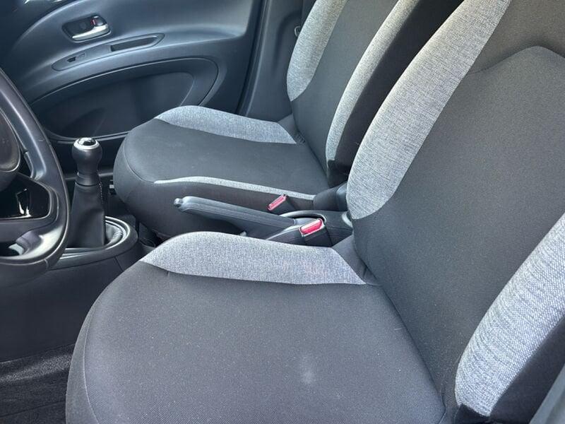 Toyota Aygo X 1.0B (72 CV) Active