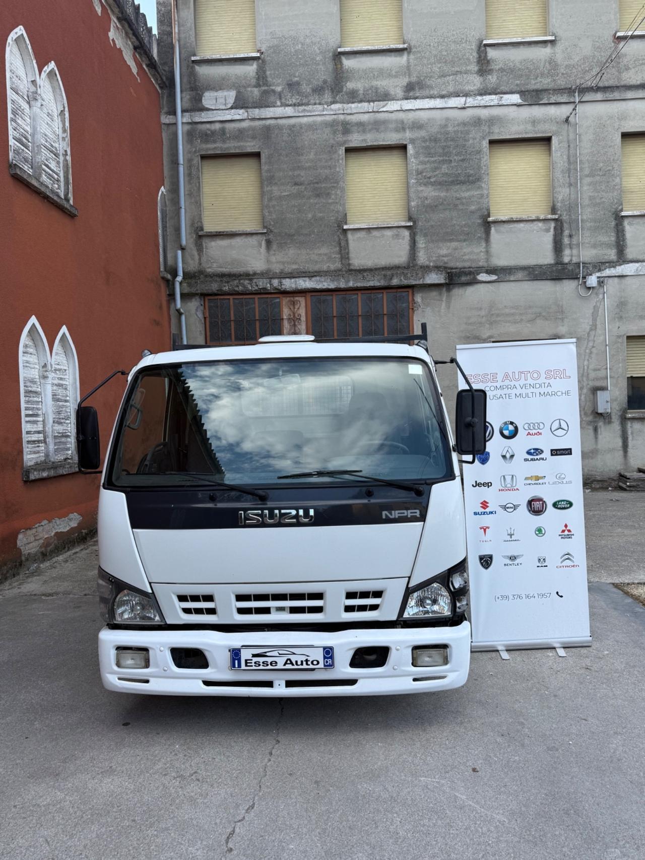 Isuzu