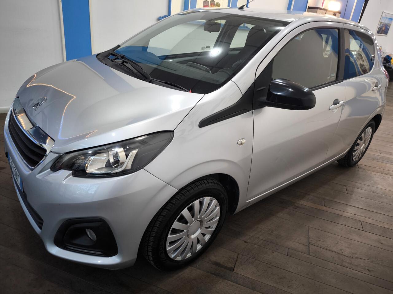 Peugeot 108 VTi 68 5 porte Active AUTOMATICA