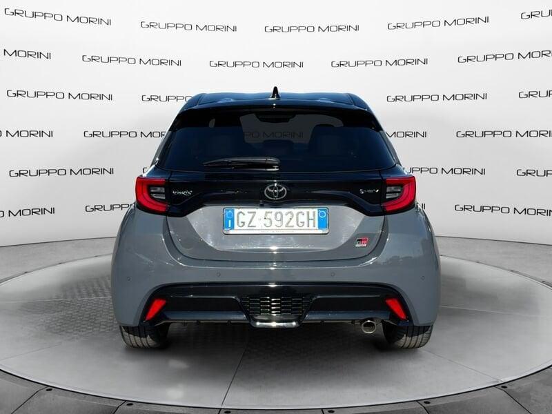 Toyota Yaris Yaris 1.5h 130 GR Sport