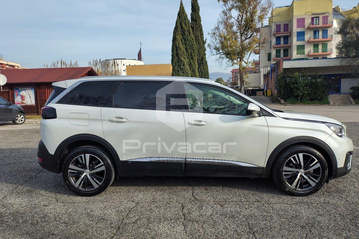 PEUGEOT 5008 BlueHDi 120 S&S EAT6 Allure