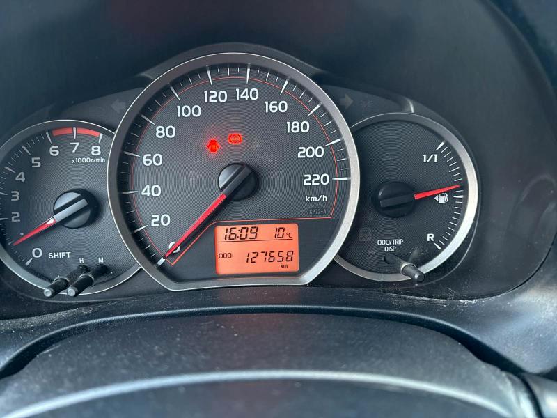 Toyota Yaris 5 Porte 1.0 BENZ 69 CV ADATTA A NEOPATENTATI