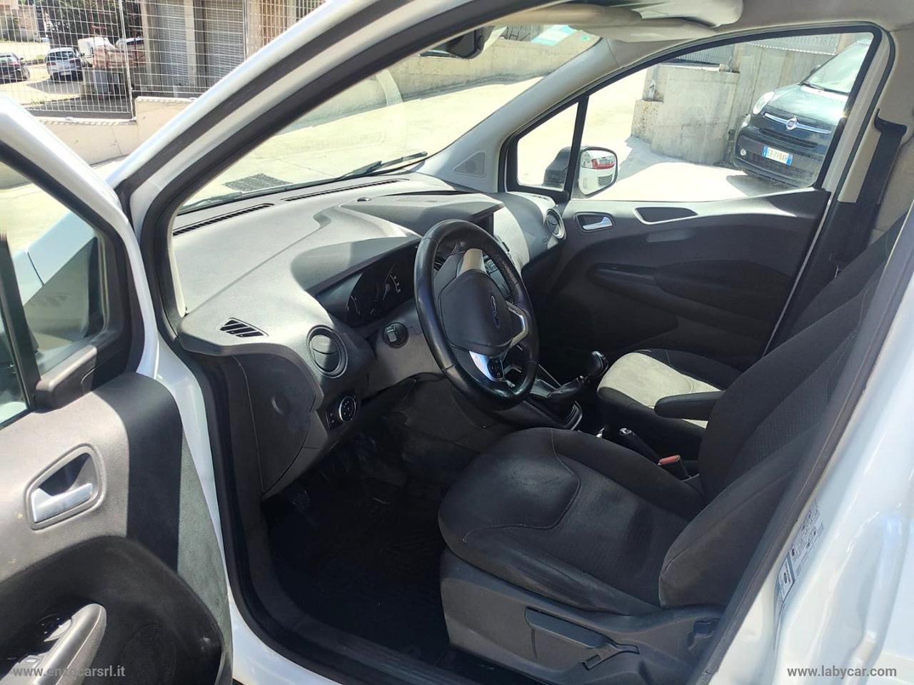 Transit Courier 1.5 TDCi 75CV Van Entry