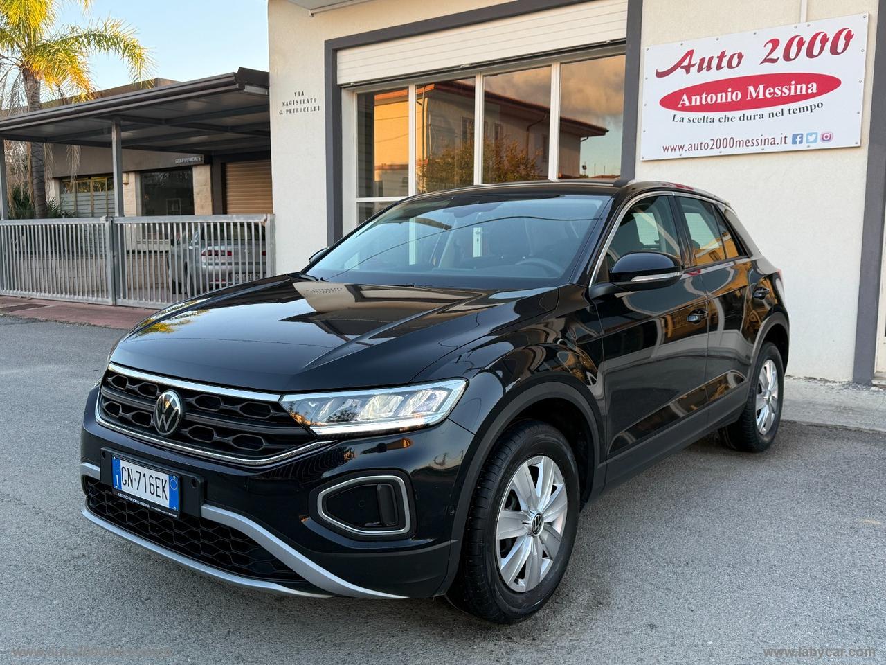 VOLKSWAGEN T-Roc 1.0 TSI Life