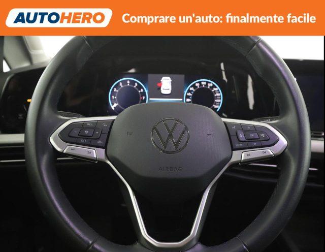 VOLKSWAGEN Golf 1.0 eTSI EVO DSG Life