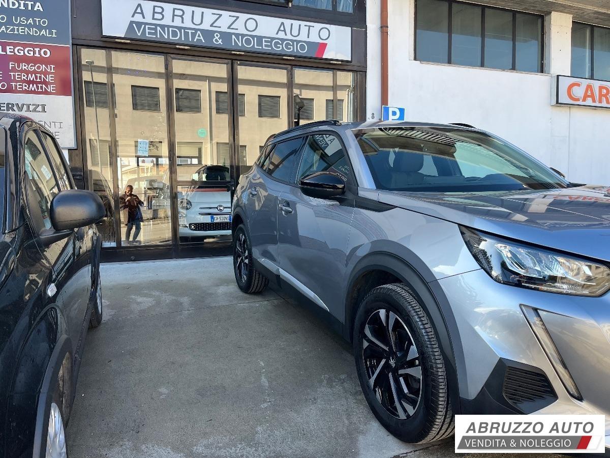 PEUGEOT 2008 PureTech 130 Allure 57.000 KM