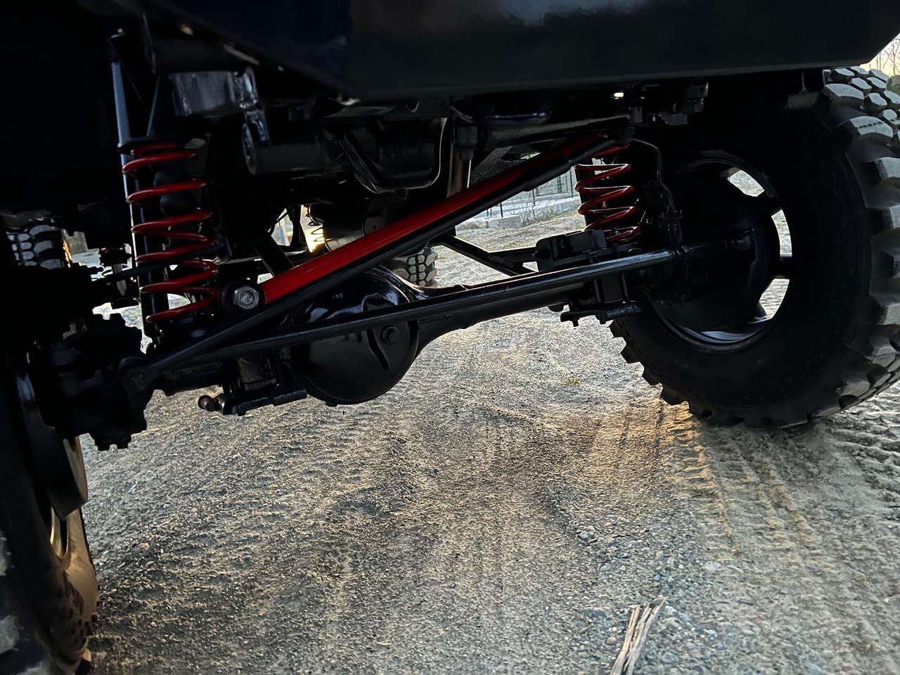 Suzuki SJ Samurai SJ413 Berlina De Luxe