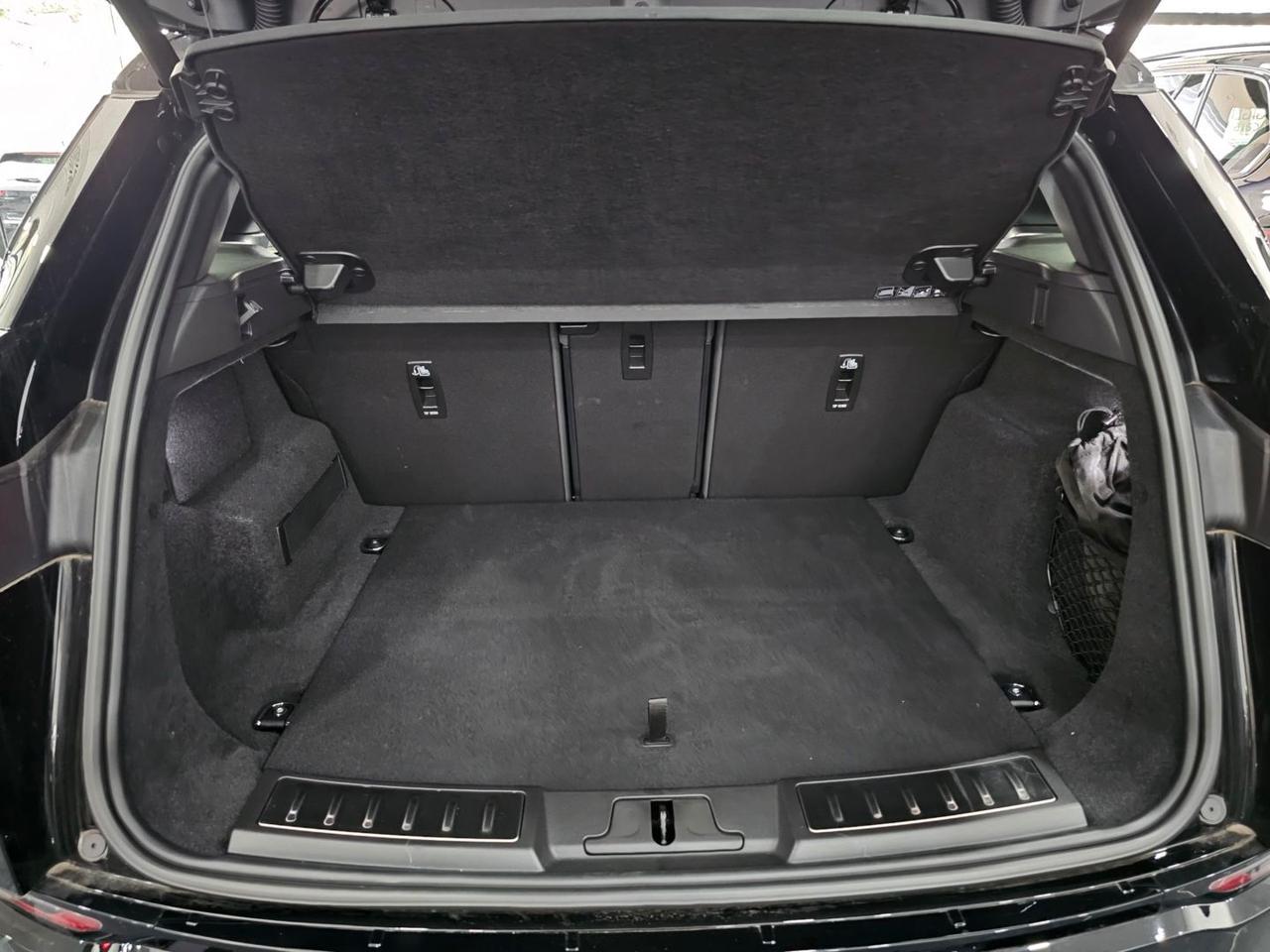 Land Rover Range Rover Evoque R-Dynamic C.20 Navi BlackPack Tetto Camera RDynami