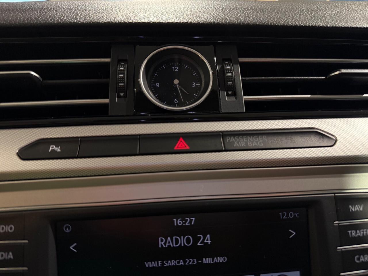 Volkswagen Passat Variant 2.0 TDI DSG Highline Blu