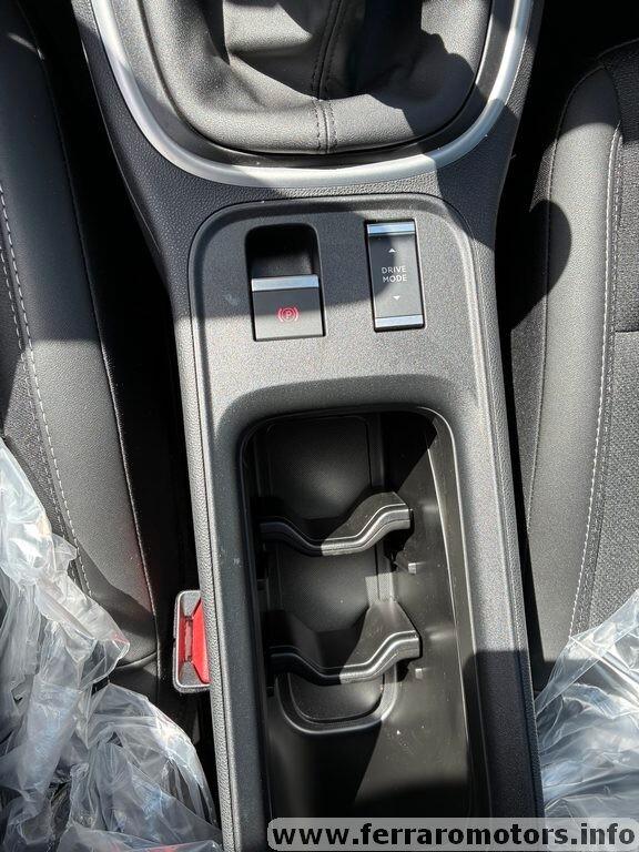 Jeep Avenger 1.2 Turbo 100 CV Summit a 254 euro al mese
