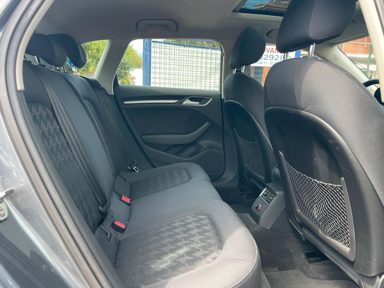 Audi A3 1.6 TDI clean diesel Ambition