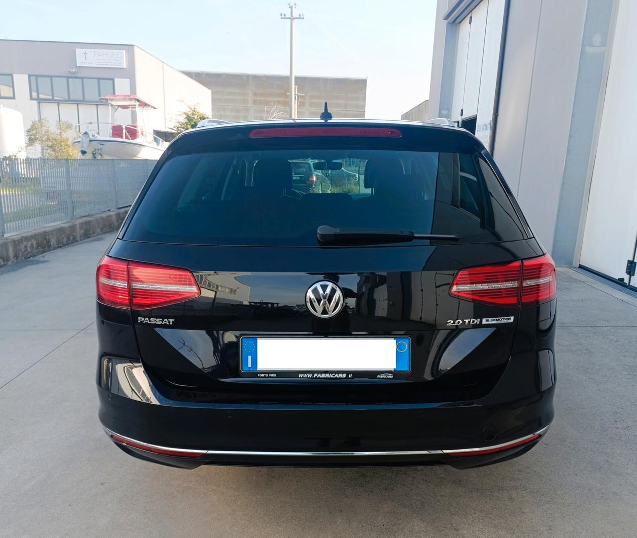 Volkswagen Passat Variant 8 2.0 TDI 150cv DSG Executive