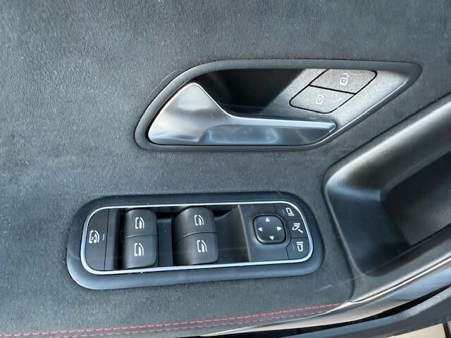 Mercedes-benz A 200 d AMG Premium