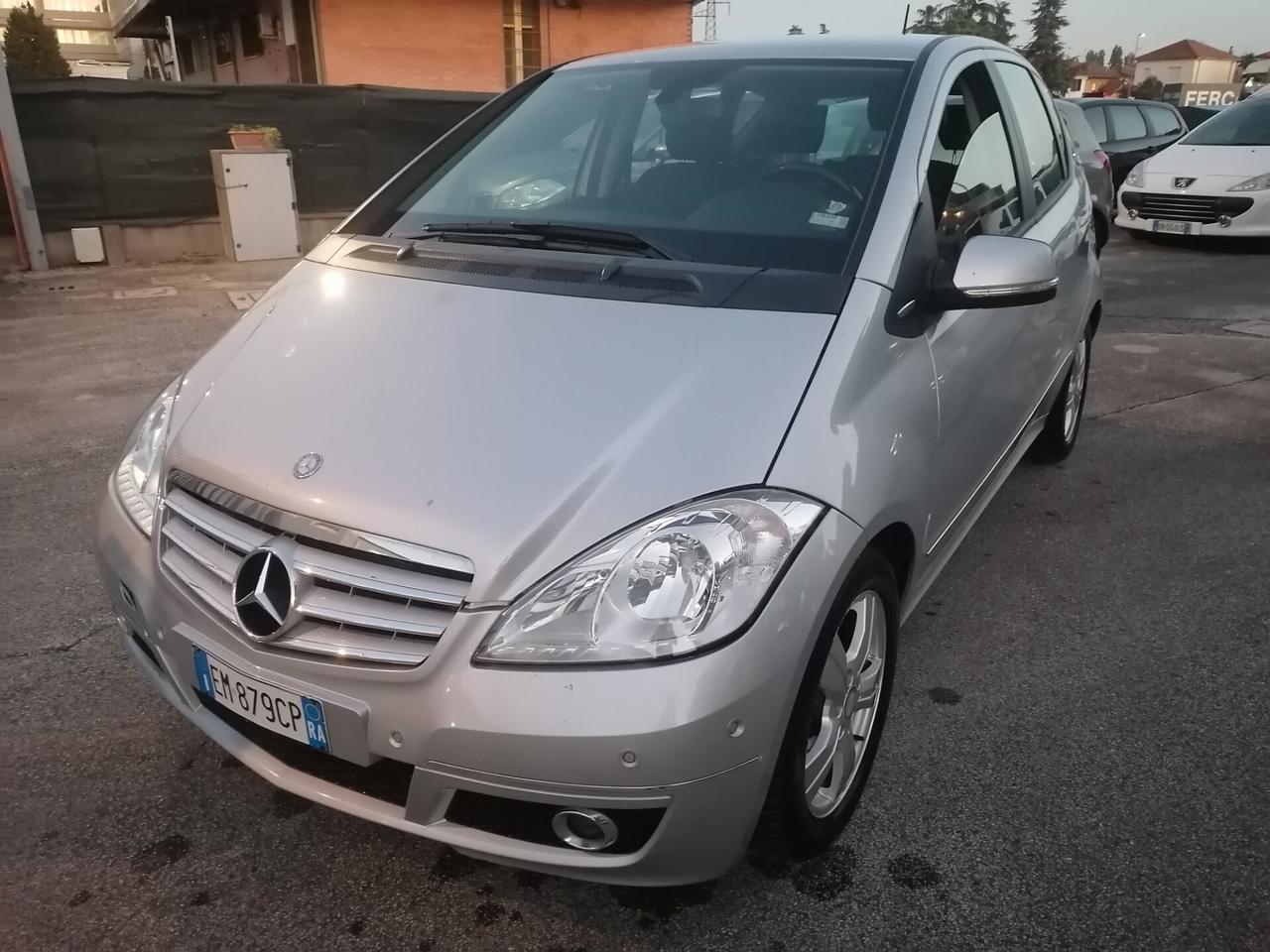 MERCEDES A 160 CDI BlueEFFICIENCY 2011 neopatentati