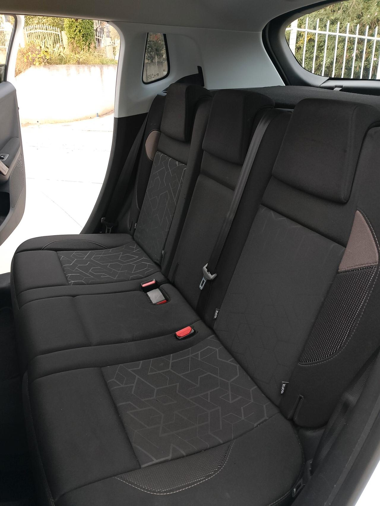 Peugeot 2008 1.6 e-HDi 92 CV Stop&Start Allure