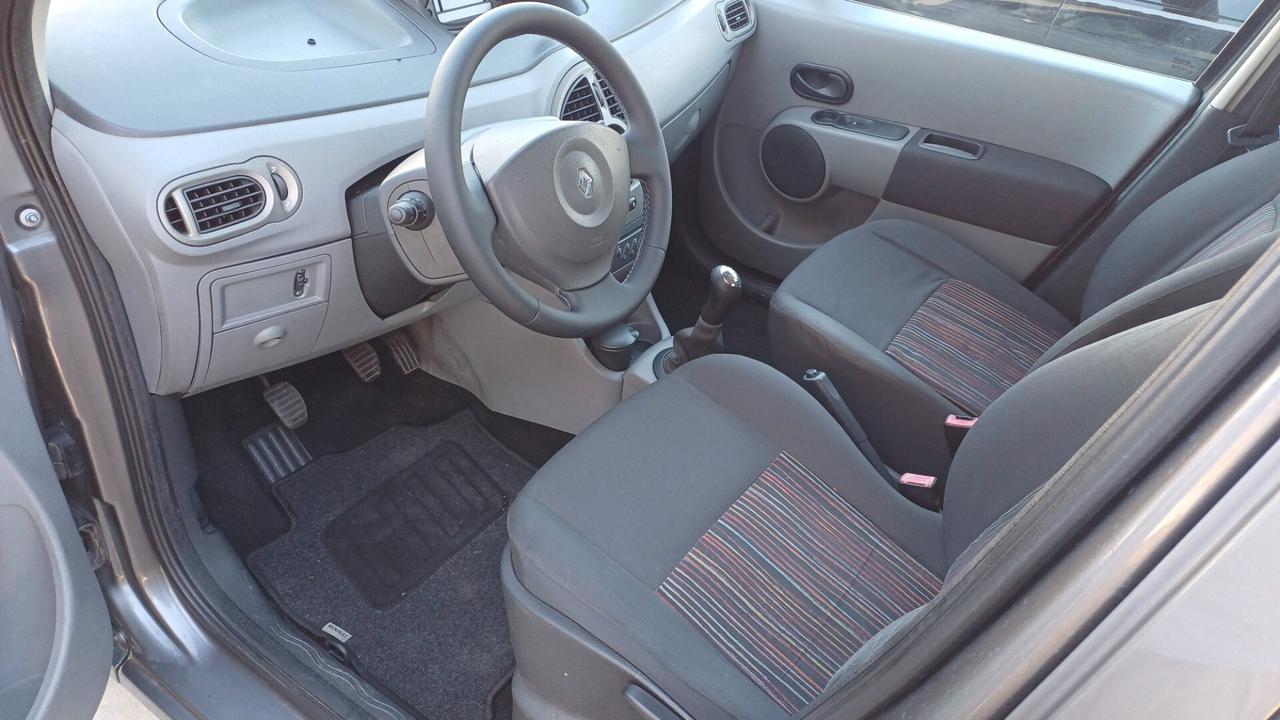 Renault Modus 1.2 16V Dynamique 2009