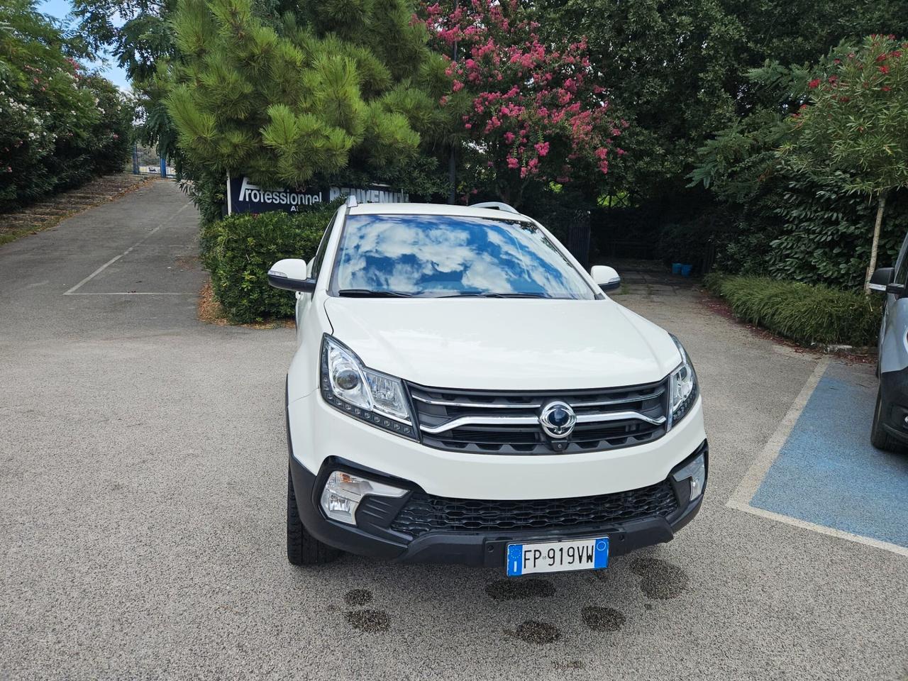 Ssangyong Korando 2.0 AWD MT GPL Limited