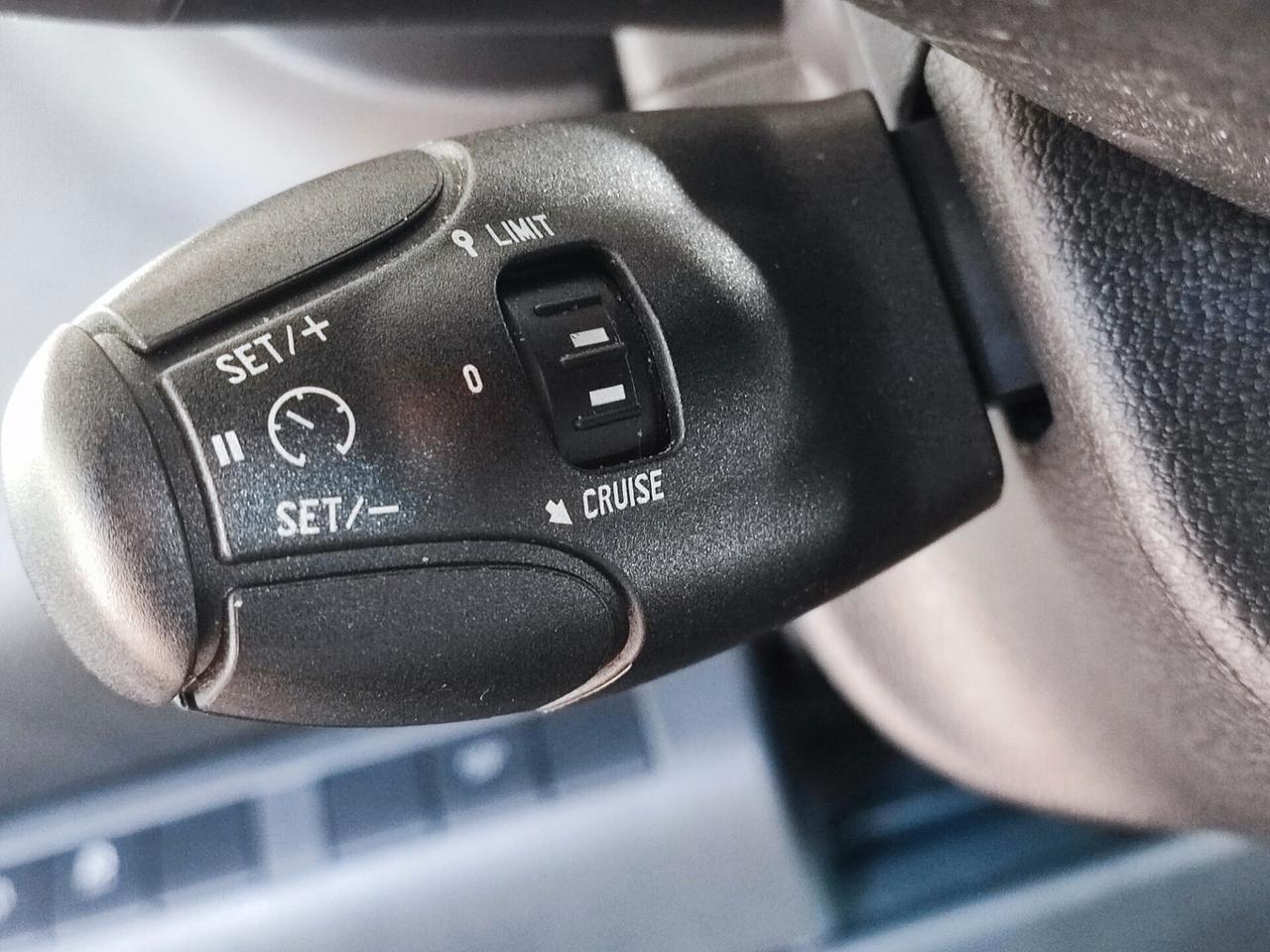 Peugeot 5008 BlueHDi 120 EAT6 S&S Business 7 posti