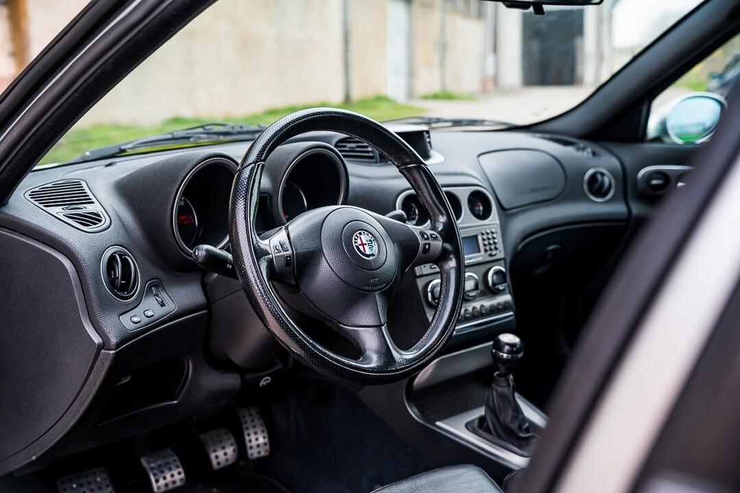 Alfa Romeo 156 3.2i V6 24V cat GTA