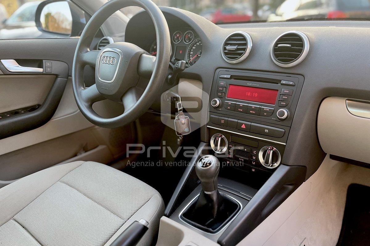 AUDI A3 SPB 1.6 Attraction