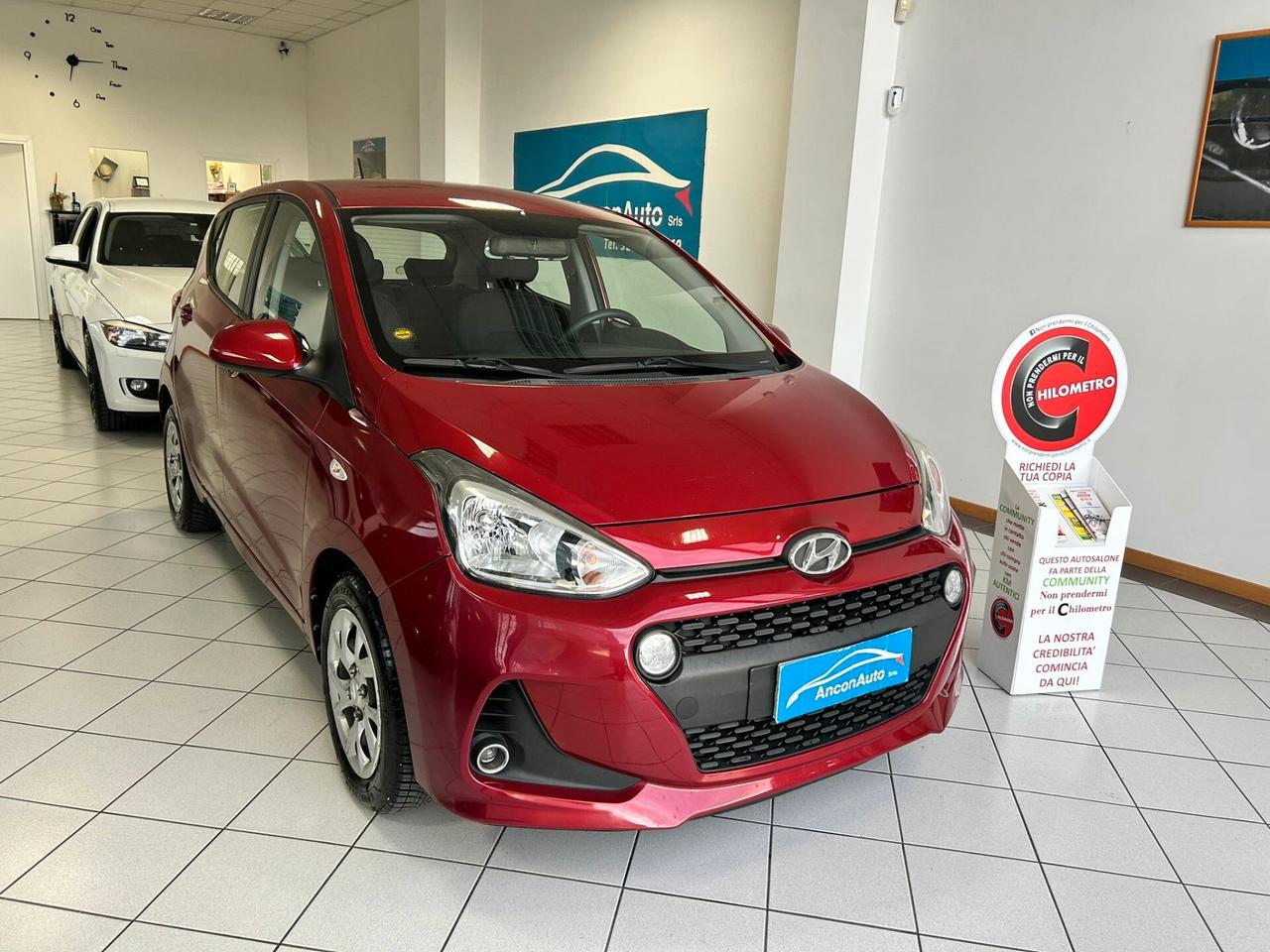 Hyundai i10 1.0B X NEOPATENTATI 2017