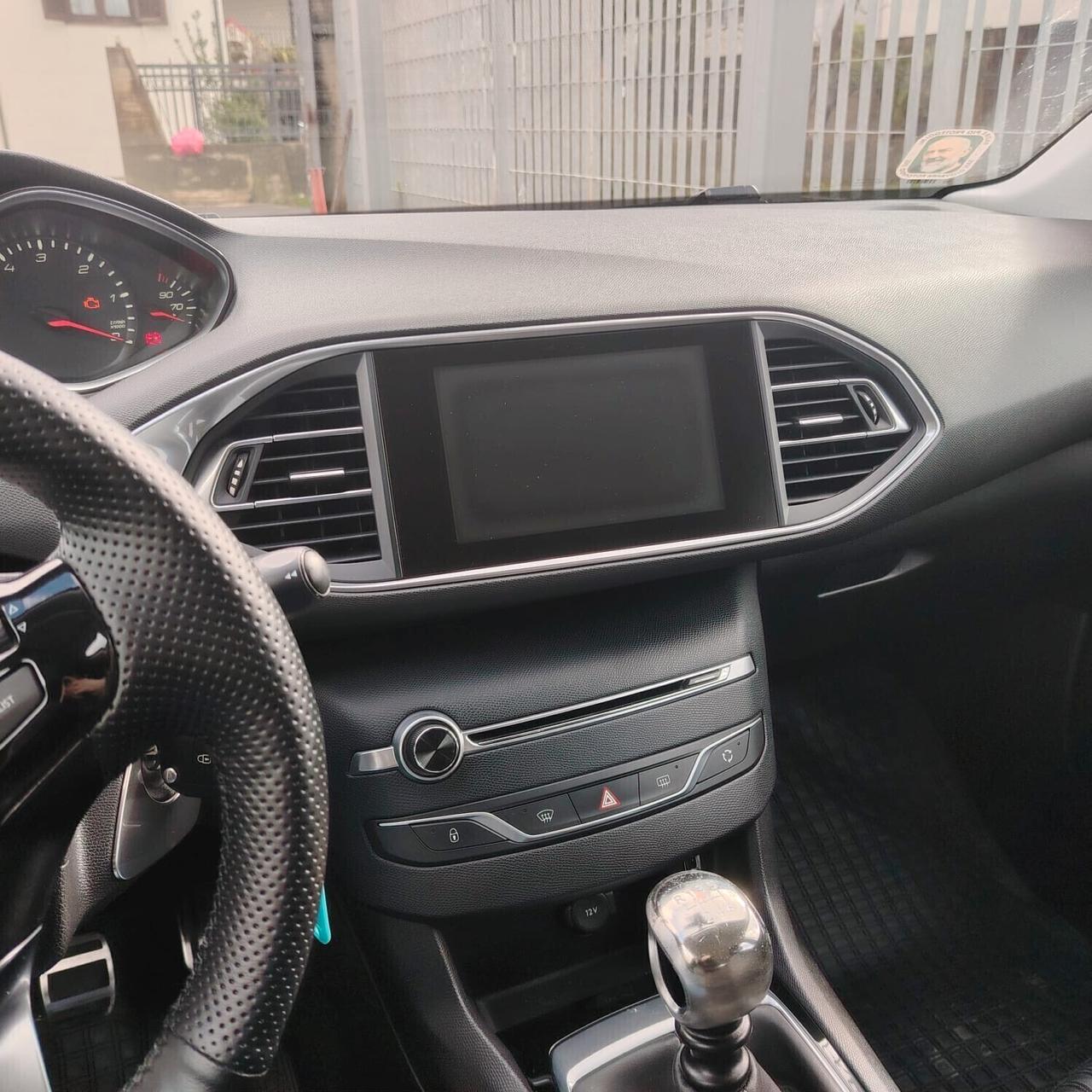 Peugeot 308 BlueHDi 120 S&S SW Allure
