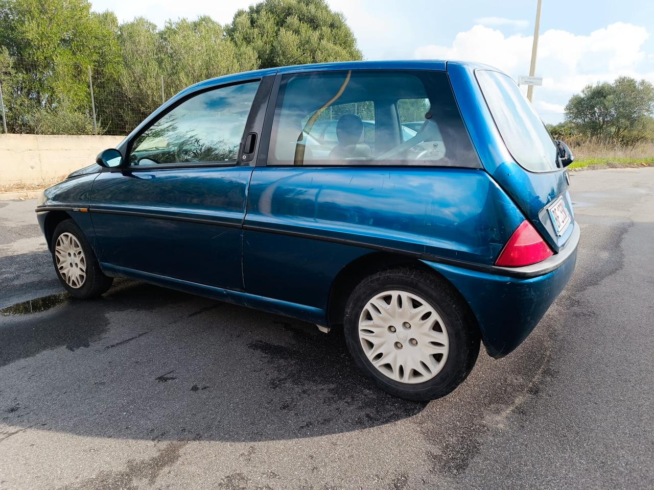Lancia Y 1.2i cat Elefantino Blu