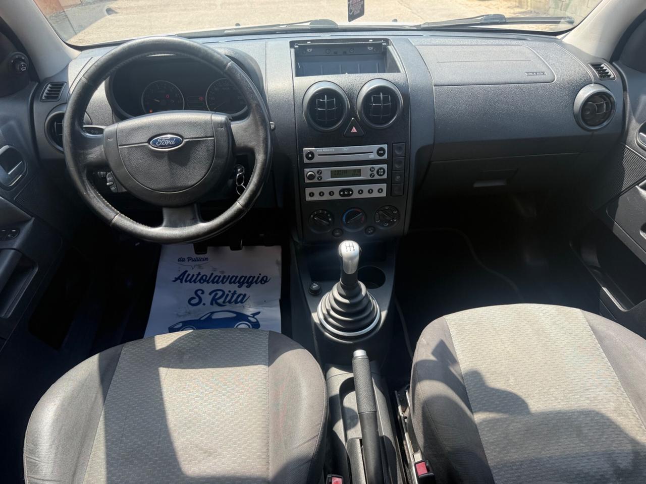 Ford Fusion 1.4 16V 5p. Leather