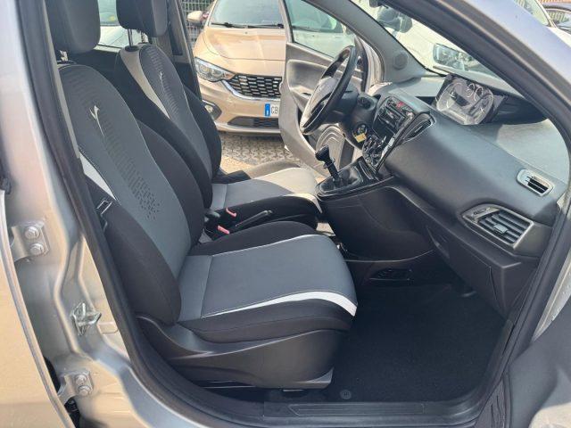 LANCIA Ypsilon 1.2 69 CV 5 porte Elefantino