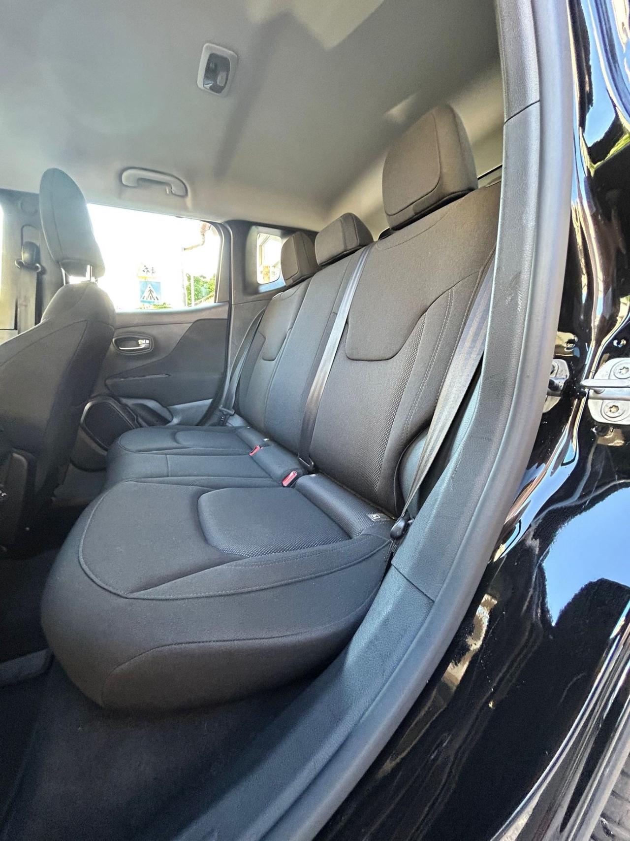 Jeep Renegade 1.6 Mjt 130 CV Longitude