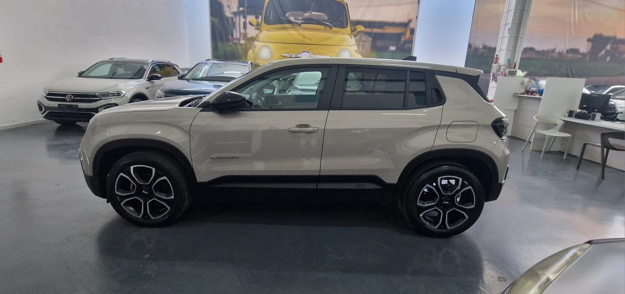 Jeep Avenger 1.2 Turbo 100 CV Summit