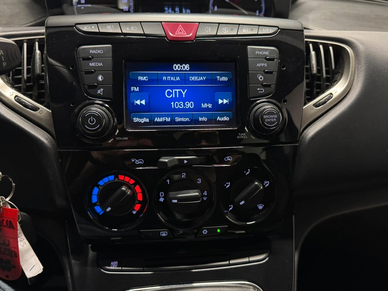 Lancia Ypsilon 1.3 MJT 16V 95 CV 5 porte S&S Silver