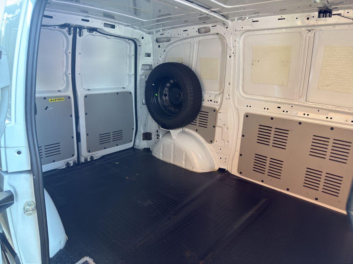 MERCEDES-BENZ Vito - 2.2 CDI 136CV AUTOCARRO 3 POSTI