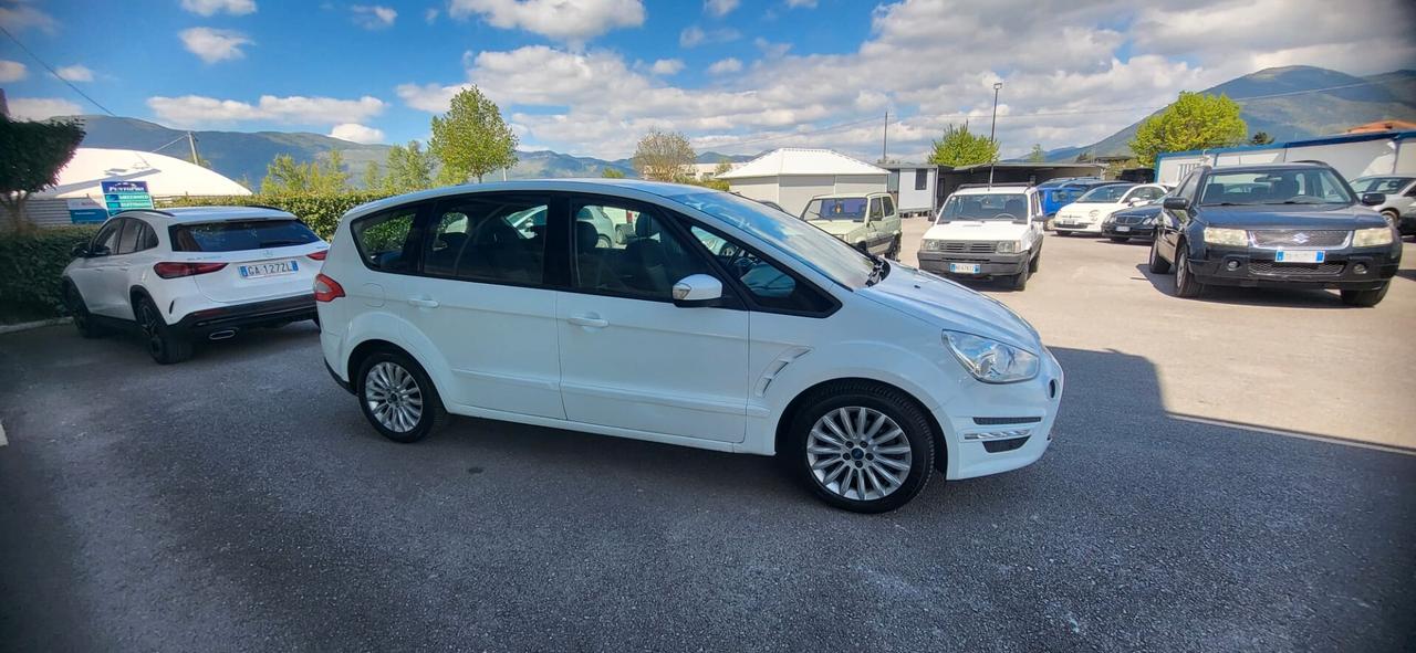 Ford S-Max 2.0 TDCi 163CV New Titanium